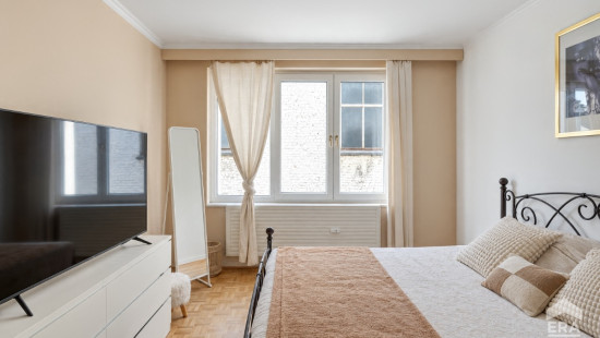 Rue Saint-Denis - 4 - - 1190