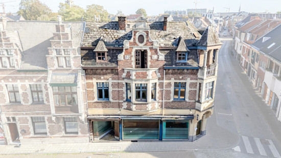 Vrijheidsplein - 29 - - 9160