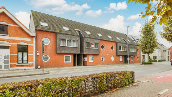 Minderhoutdorp - 26 - 4 - 2322