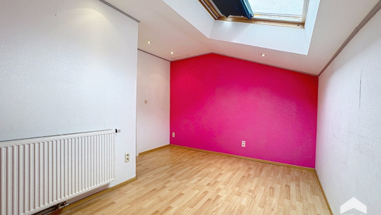 Rue Pré des Dames - 45 - - 5300