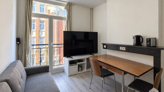 Rue Gisbert Combaz - 8 - - 1060