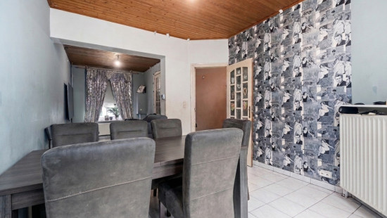 Felix de Hertstraat - 85 - - 9300