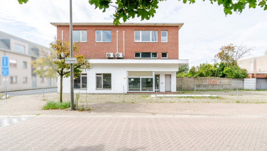 Laarstraat - 154 - - 2070