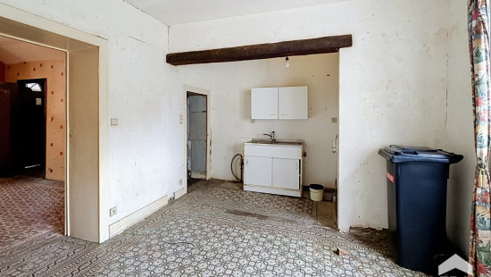 Rue d'Horseilles - 40 - - 5300