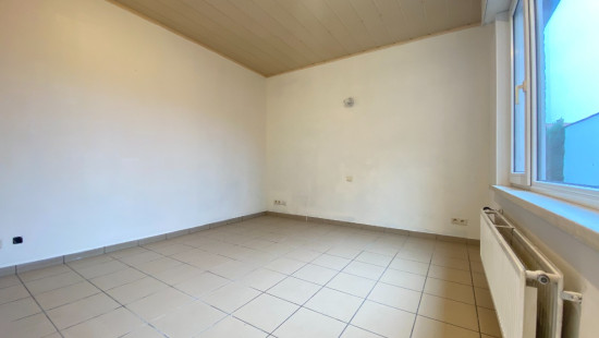 Menenstraat - 14 - - 8940