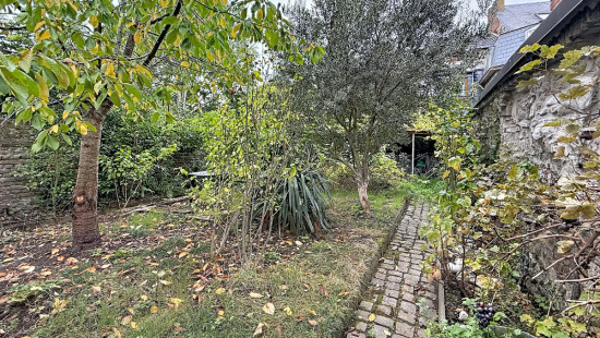 Rue des Soeurs Grises - 25 - - 4500