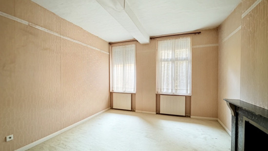 Rue des Soeurs Grises - 25 - - 4500