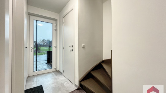 Azalealaan - 53 - - 8700