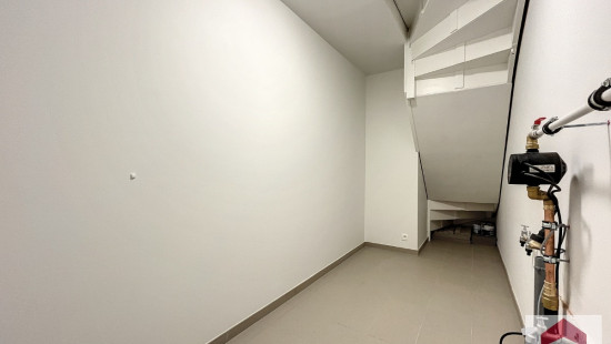 Azalealaan - 53 - - 8700