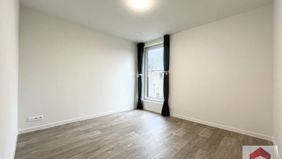 Azalealaan - 53 - - 8700