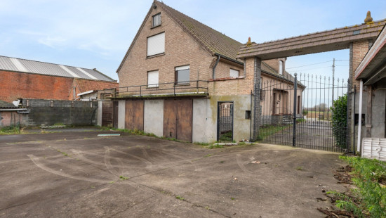 Statiestraat - 117 - - 8720