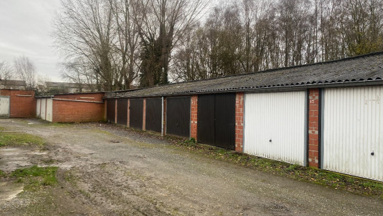 Westkaai - GARAGE - - 8930