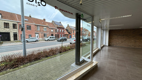 Menenstraat - 61 - - 8940