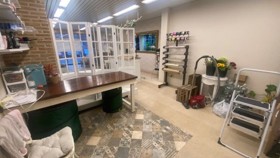 Marktplaats - 16A - - 8890