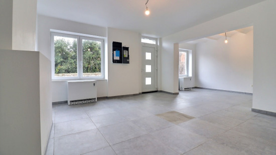 Rue Elisielle - 63 - - 7387