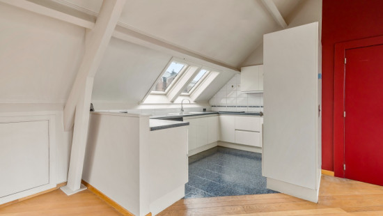 Dorpstraat - 44 - - 2070