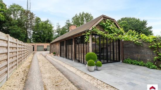 Jules van Ooststraat - 8 - - 8700