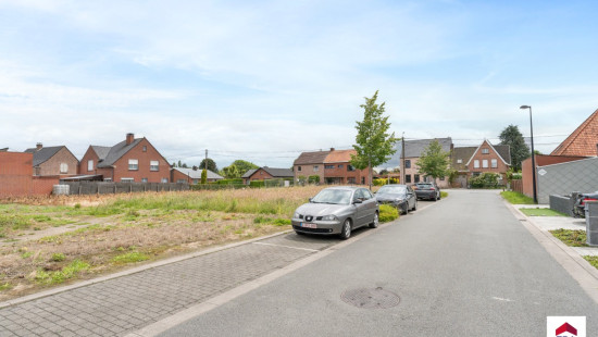 Veldstraat - 83 - - 8780