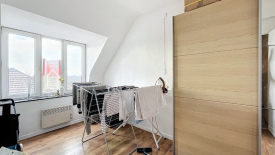 Rue Britanique - 28 - - 7090
