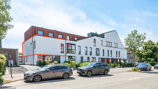 Kapelstraat - 144 - D - 9140