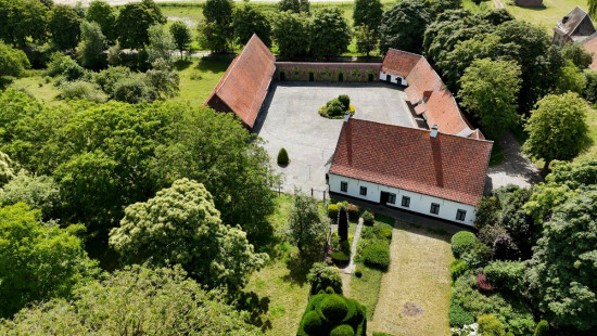 Avelgemstraat - 180 - - 8550