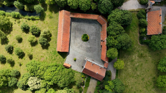Avelgemstraat - 180 - - 8550