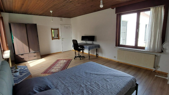 Millesteenstraat - 102 - - 8890