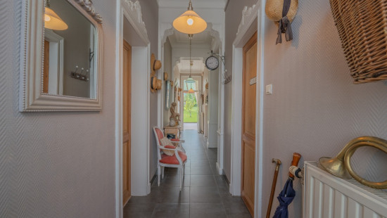 Avenue Nestor Martin - 75 - - 6870