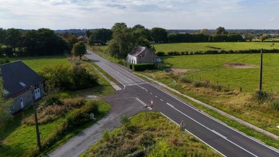 Route de Macquenoise - 84 - - 6590