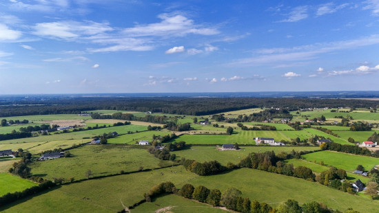 Route de Macquenoise - 84 - - 6590