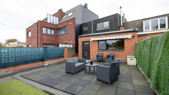 Hoogstraat - 73 - - 9960