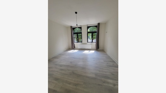 Vooruitgangstraat - 38 - - 8900