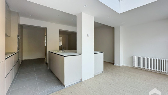 Boulevard du Triomphe - 42 - - 1160