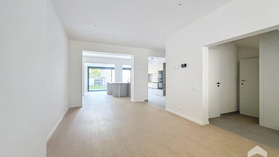 Boulevard du Triomphe - 42 - - 1160