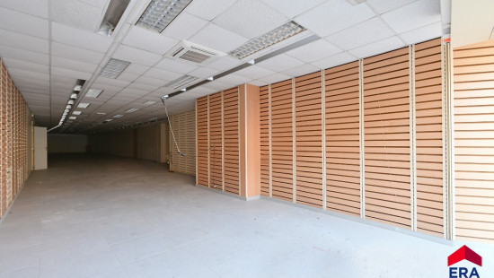 Markt - 85 - - 9900