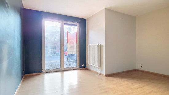 Rue Vinâve - 81 - - 4480