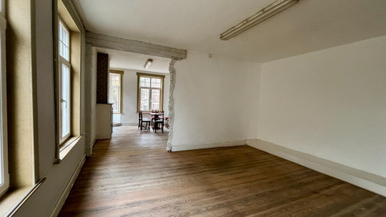Plaats - 27 - - 8890