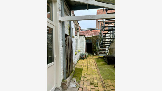 Plaats - 27 - - 8890