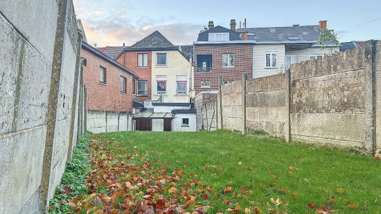 Rue de Bruxelles - 21/21A - - 7850
