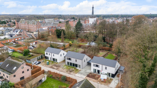 Oostakker - 2 - - Lot 2 - 2290