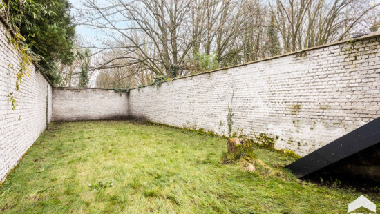 Onze Lieve Vrouwplein - 7 - - 9300