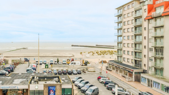 Albert I laan (Zeezicht) - 153 - - 8620