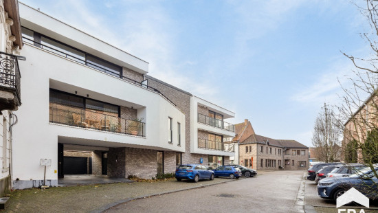 Markt - 5 - - 8750