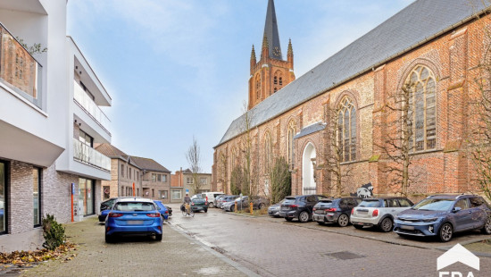 Markt - 5 - - 8750