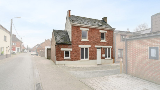 Bosstraat - 28 - - 9500