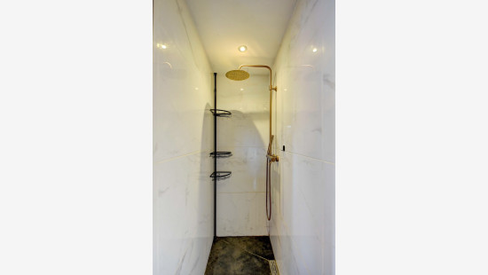 Goudstraat - 18+ - - 1830