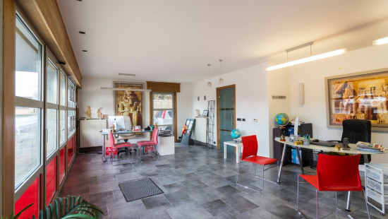Stationsstraat - 76 - - 8552