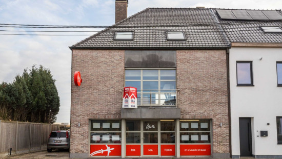 Stationsstraat - 76 - - 8552