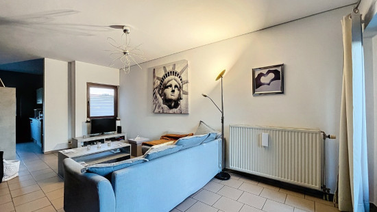 Place Verhaeren - 18 - - 4100