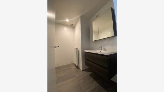 Markt - 70 - 102 - 2400